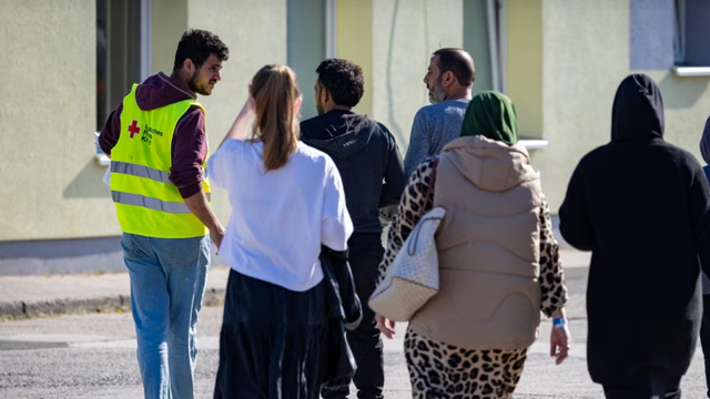 Germany imposes restrictions on family reunification and tightens citizenship