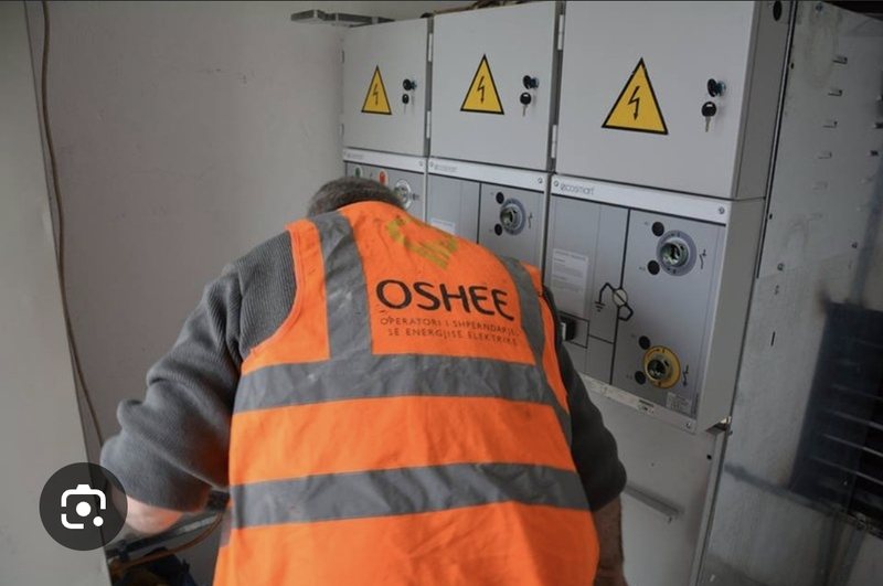 Qendra e Tiran&euml;s zgjohet pa energji elektrike, asnj&euml; sqarim nga OSSHE