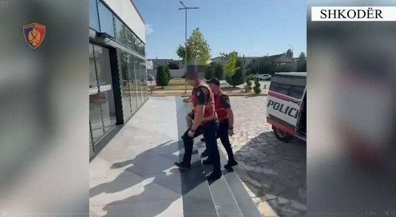 Kapet me arsenal arm&euml;sh n&euml; banes&euml;, arrestohet 21-vje&ccedil;ari