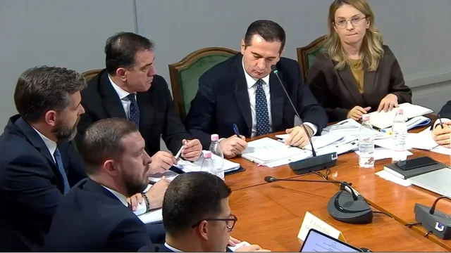 "Who went to Aruba?"/ DP MP asks for the names of politicians, Braho: