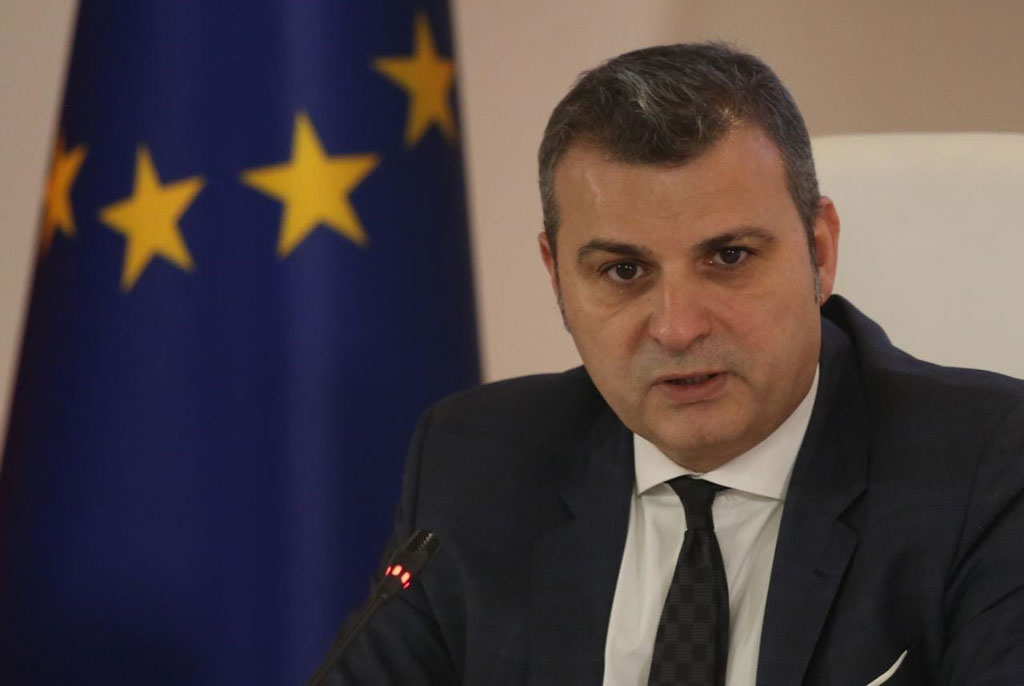 'Castle on Justice': New Draft Law on the Bank of Albania Received