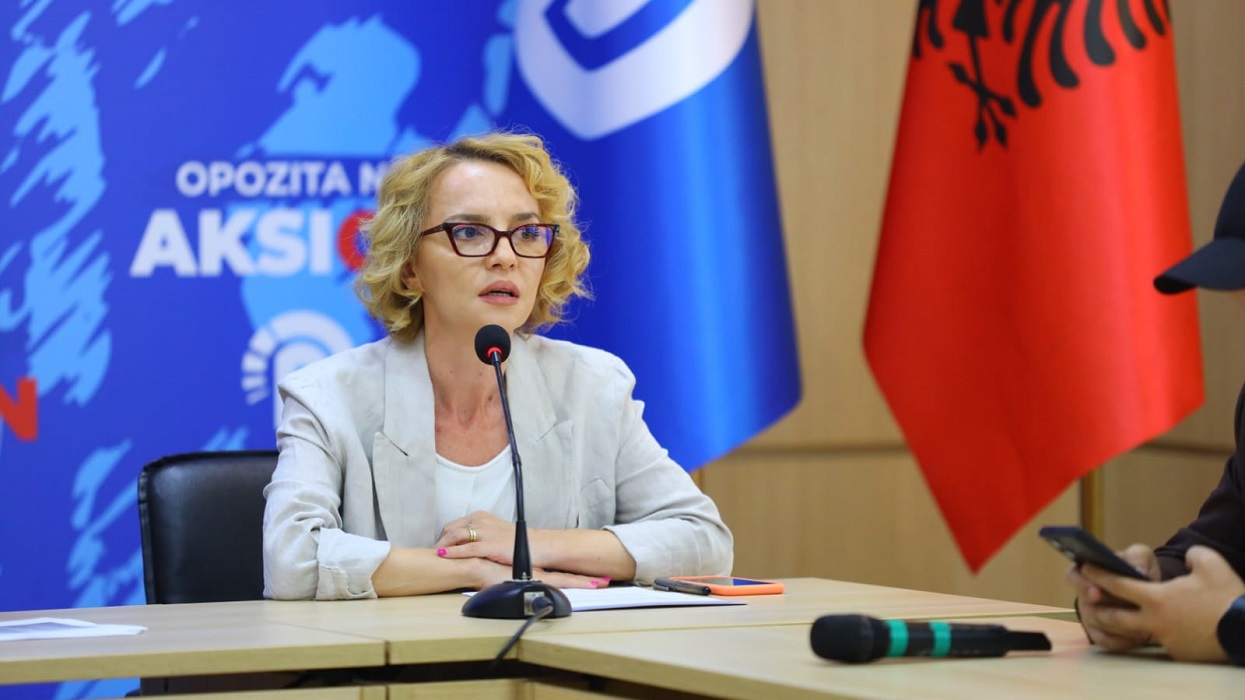 ilda-zhulali.jpg