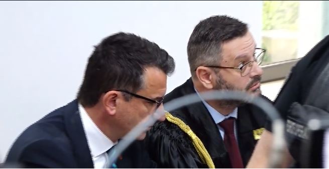 Veliaj's lawyer fined for failing to appear at hearing