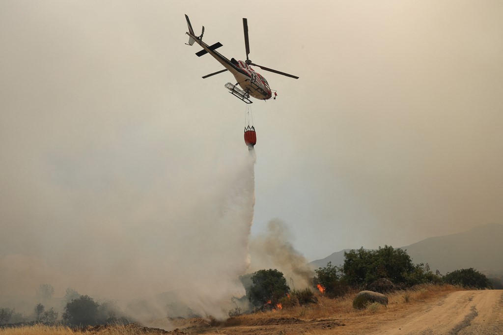 Fires engulf France and Spain, around 270,000 people evacuated