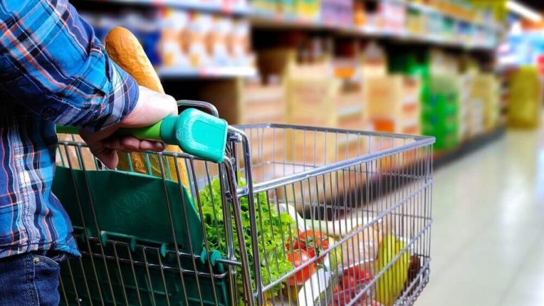 Prices rose by 3.2% in June, the main effect coming from food and entertainment.