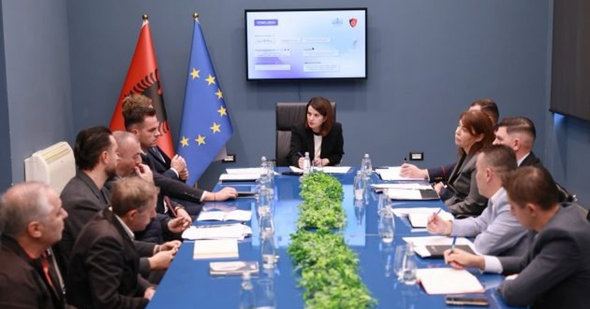 Nis hartimi i rregullave për qarkullimin e monopatinave   Koçiu  Nga standardet teknike tek zonat e lejuara 