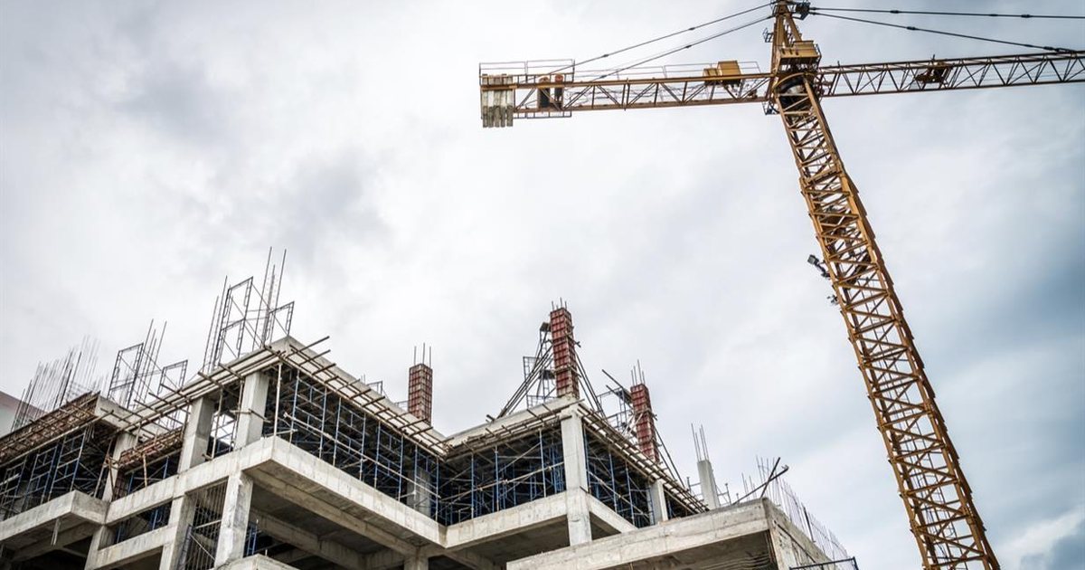 Hiqet taksa infrastrukturës për ndërtimet publike  300 milionë lekë më pak nga bashkitë  qeveria garanton kompensim