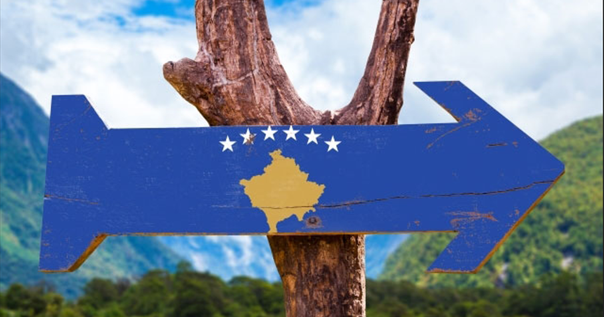 Festat e Nëntorit  nxitën  turizmin ndërshqiptar  Mbi 22 mijë shqiptarë të Kosovës u akomoduan në vendin tonë