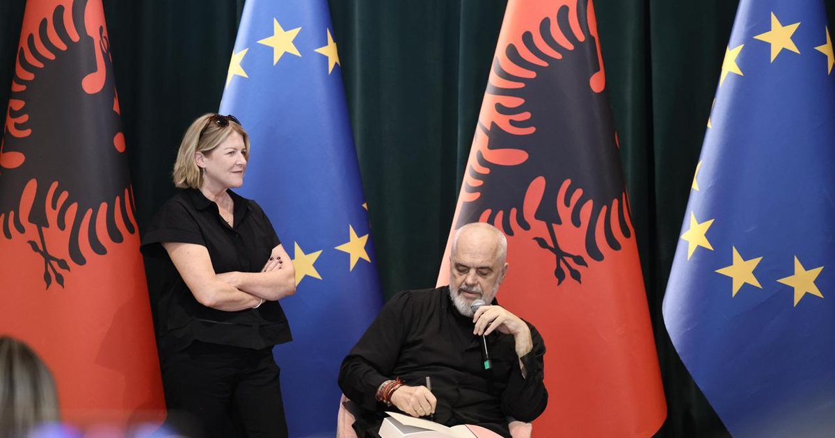 Zvërneci  Kryeministri Rama takim me gazetarët europianë  Ende nuk ka një projekt