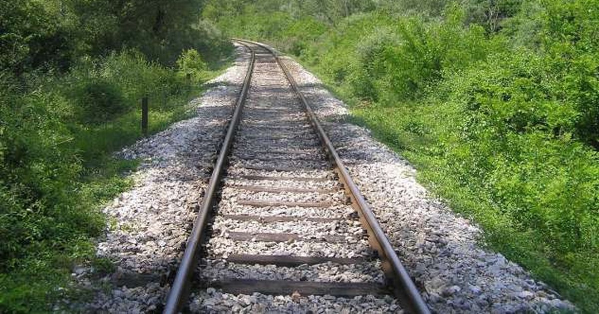 Hekurudhat  asistencë për përafrimin e ligjeve me BE në  Shpallet fituesi i kontratës 641 mijë euro  projekti do të zgjasë 15 muaj