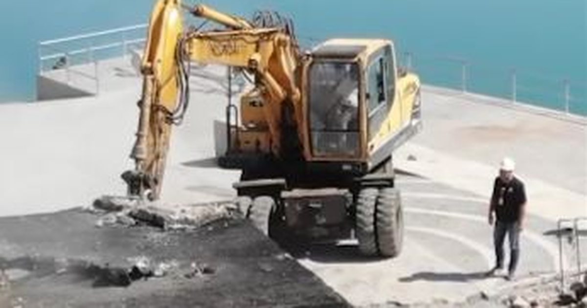 IKMT ndërhyn në Liqenin e Ulëzës   Shemben objekte për projektin e parkut natyror