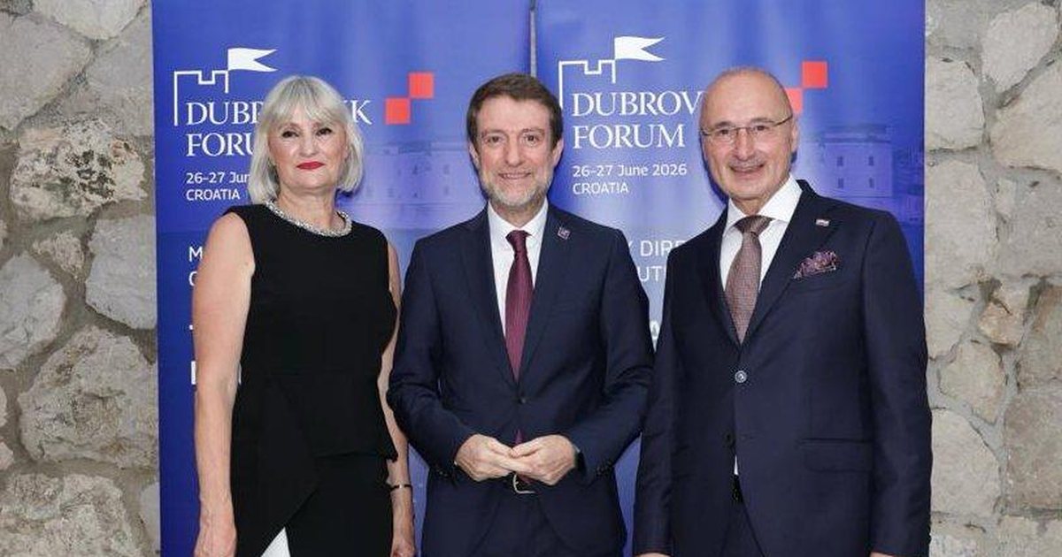 Ministri Hoxha në forumin e Dubrovnikut   Anëtarësimi në BE  i vetmi drejtim për të ardhmen e Shqipërisë