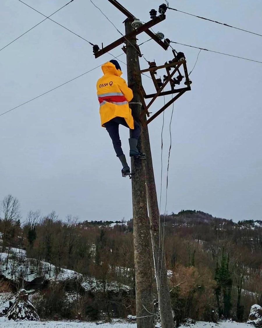 Shkëputja e energjisë për shkak të motit të keq,