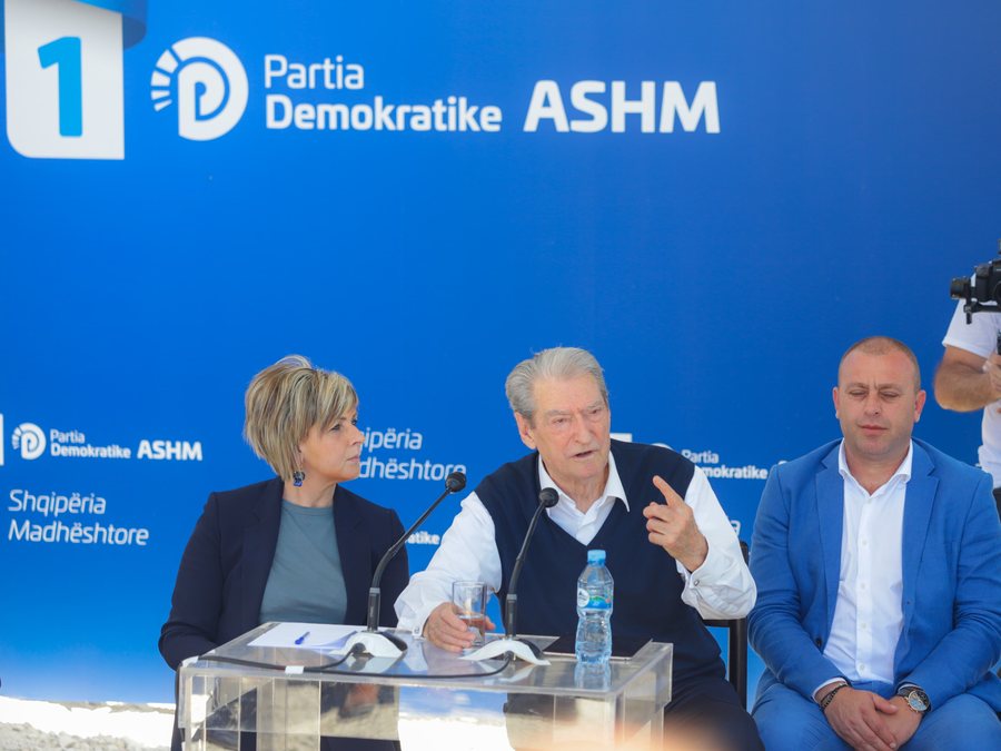 "230 milionë euro subvencione për fermerët" - Berisha: