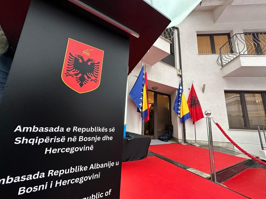 Ministri Hasani vizitë zyrtare në Bosnjë-Heregovinë -