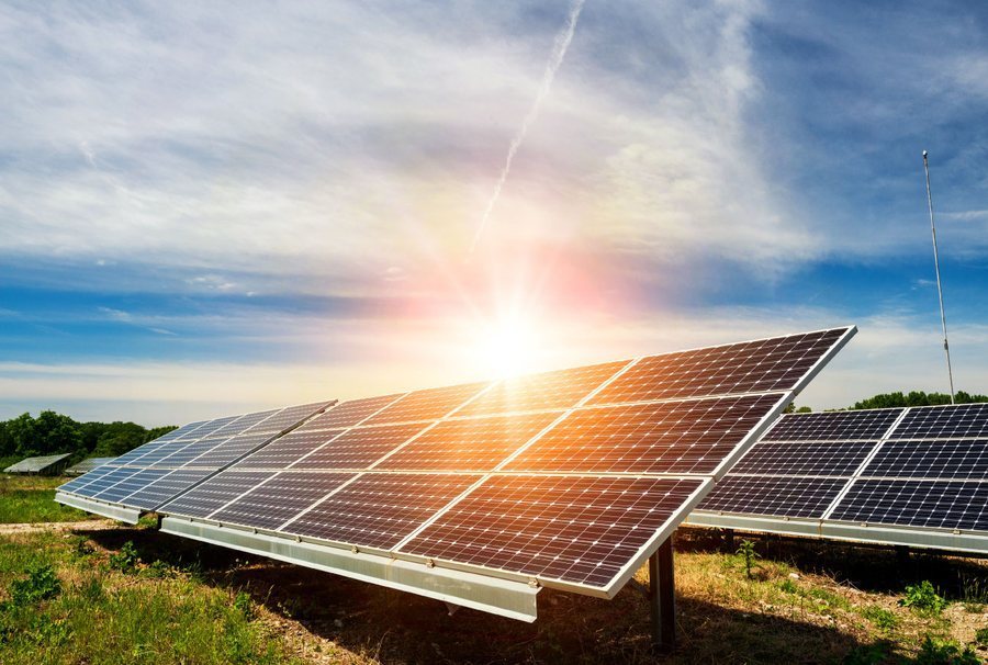 Energjia diellore arrin 7.9% të totalit - Hyrja e centraleve në
