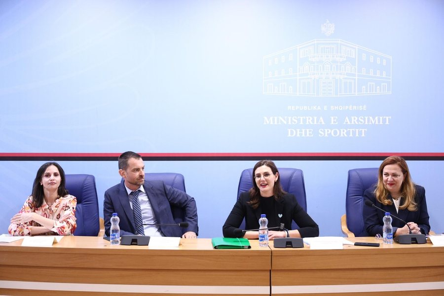 Muzhaqi: Innovative projects in financial education to empower young people