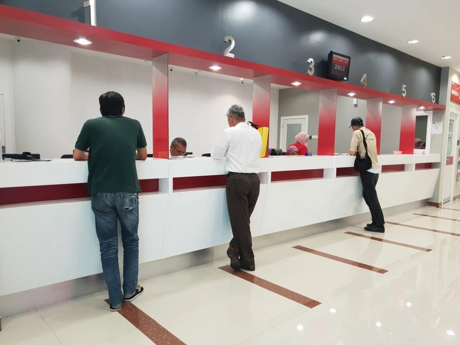 Transaksionet në sportelet e bankës, me rënie - BSH: U realizuan