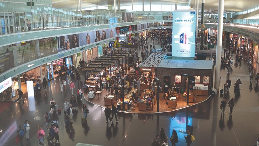 Barcelona plans airport expansion - 3.2 billion euro investment will