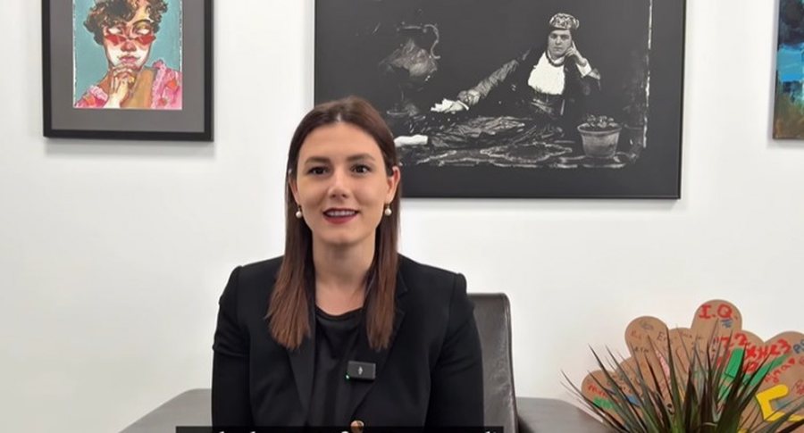 Praktikë pune në administratë/ Muzhaqi: Pagesë në