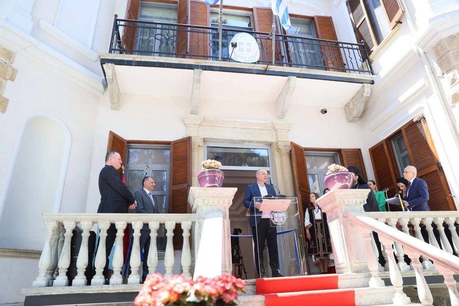 Korçë, inaugurohet godina e re e Konsullatës së