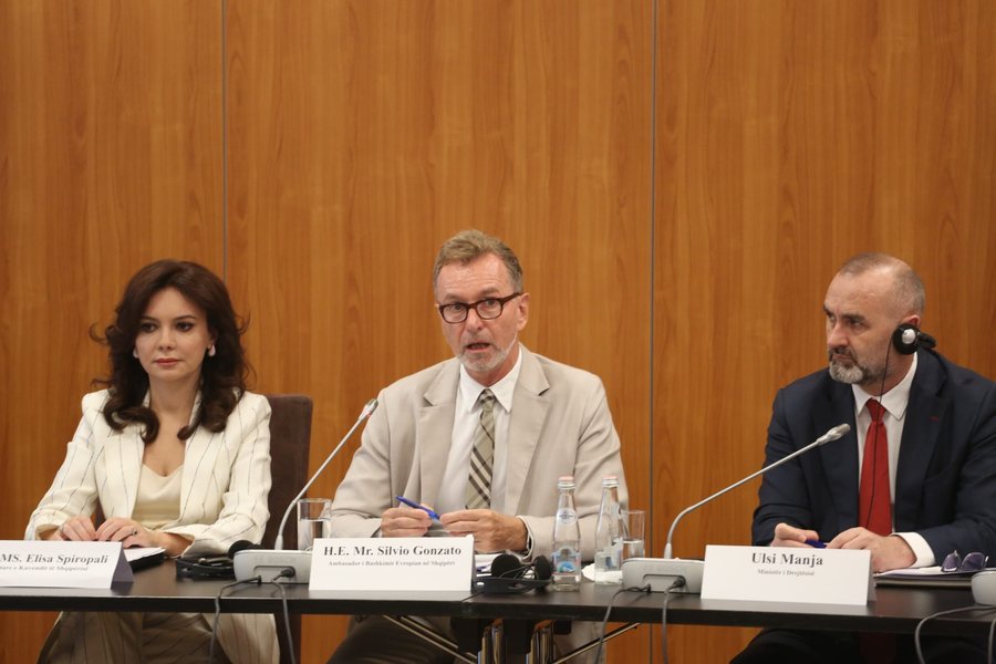 'Reforma dha atë që pritej nga Shqipëria' - Gonzato: