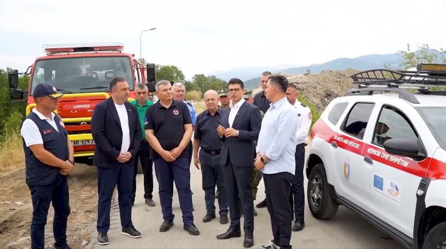 Vengu dhe Hoxha në landfillin e Elbasanit: Stabilizim i situatës pas