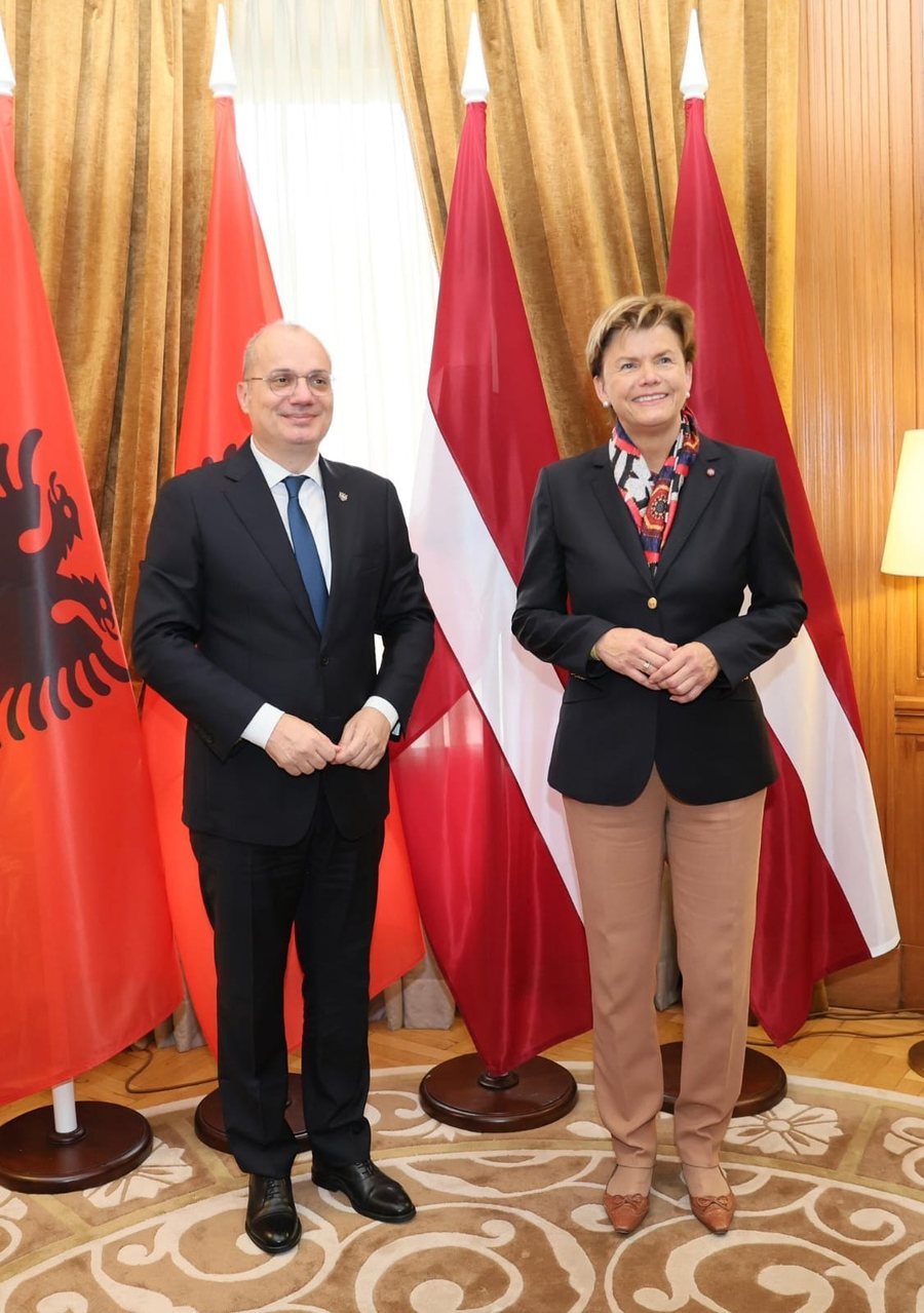 Ministri Hasani në Letoni: Partneriteti me Riga-n, investim për