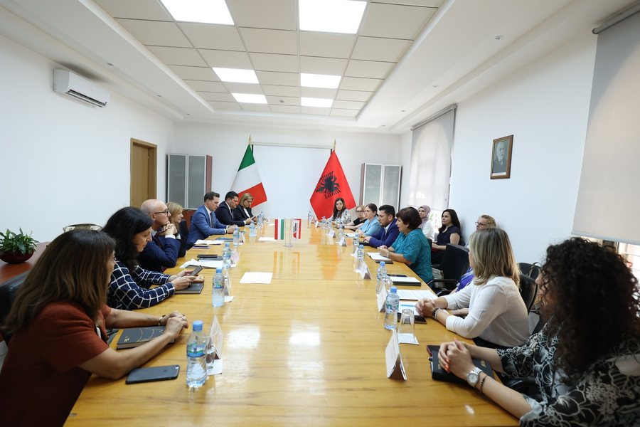Pensionet me Italinë/ Firmoset marrëveshja mbi shkëmbimin