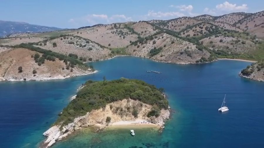 Shqipëria, urë lidhësë e turizmit rajonal - Italia dhe