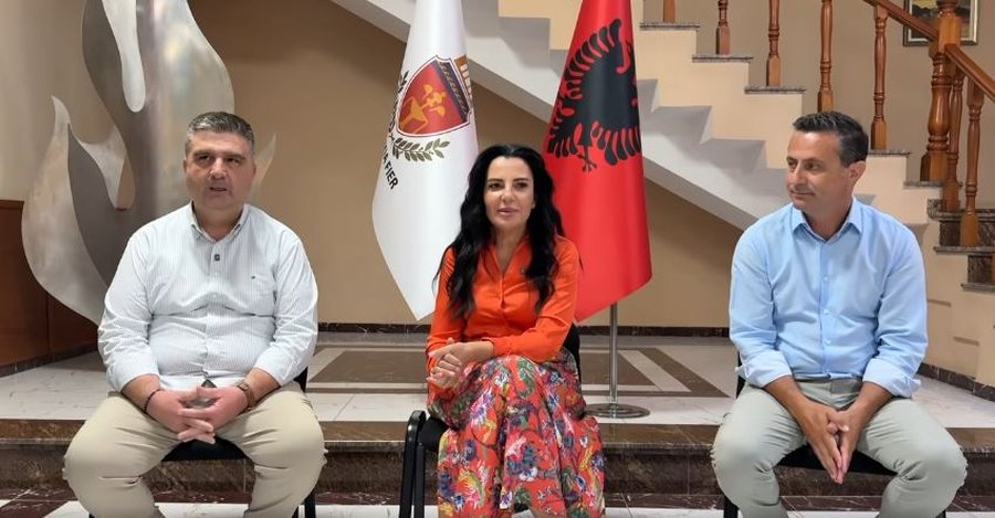Reformimi i administratës lokale/ Balluku, me administratorët e rinj