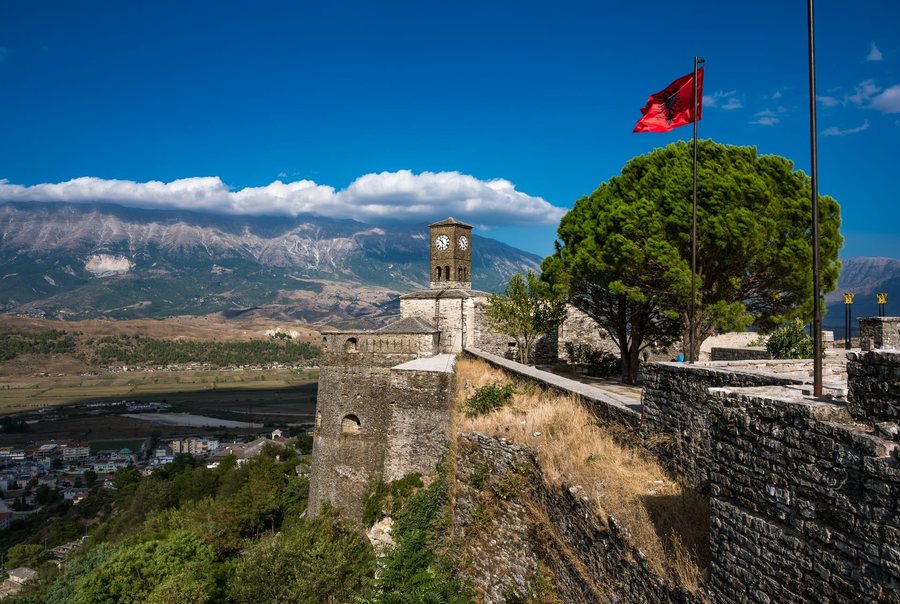 “Arratisje” në fundjavë, Gjirokastra destinacion kryesor -