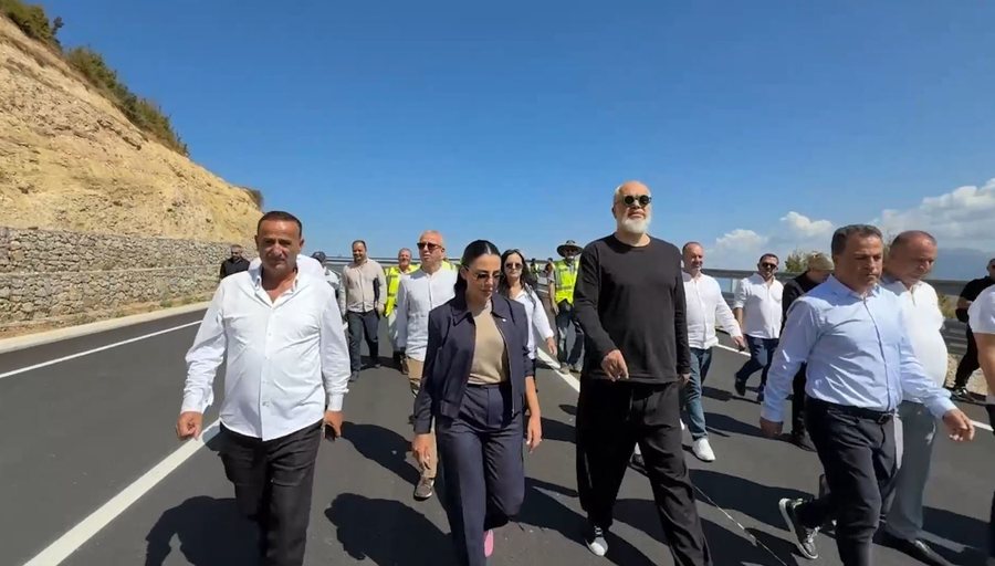 Hapja e aksit Qukës-Qafë Plloçë/ Rama dhe Balluku priten