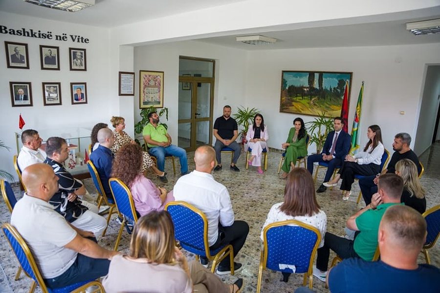 Lushnje, municipality administrators are introduced, Balluku: Engagement in the