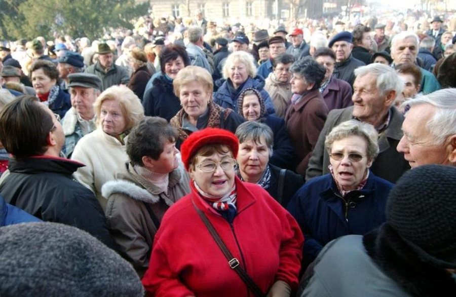 Më shumë se 320,000 të papunë në Bosnjë -