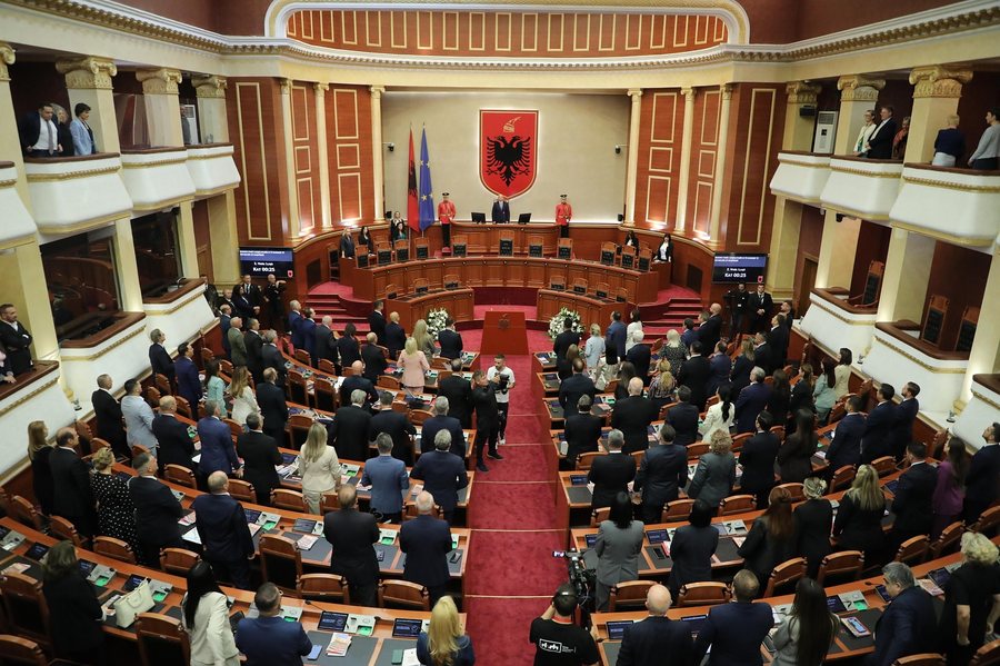 Ready for the Assembly, today Prime Minister Rama presents the government