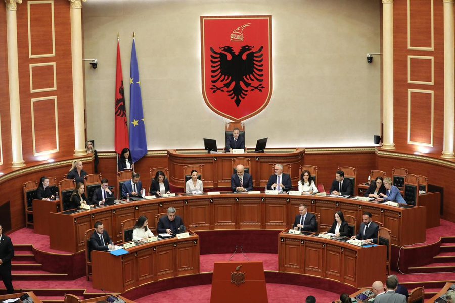 Kuvendi miraton me 82 vota pro Programin dhe përbërjen e Qeverisë
