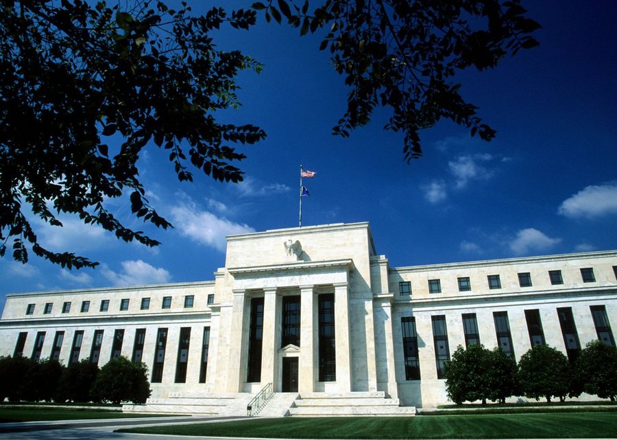 US, Federal Reserve lowers interest rate/ Fed's decision aims to curb