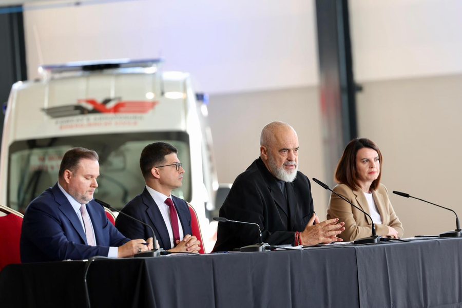 Prime Minister Rama: Where fires are set, construction permits will be banned