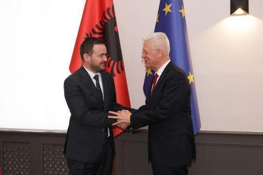 Salla takon ambasadorin e Gjermanisë, Bergner: Thellohet partneriteti