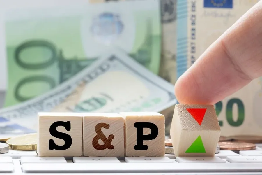 S&P zhvlerëson Francën në A+/ Përmend rreziqet që