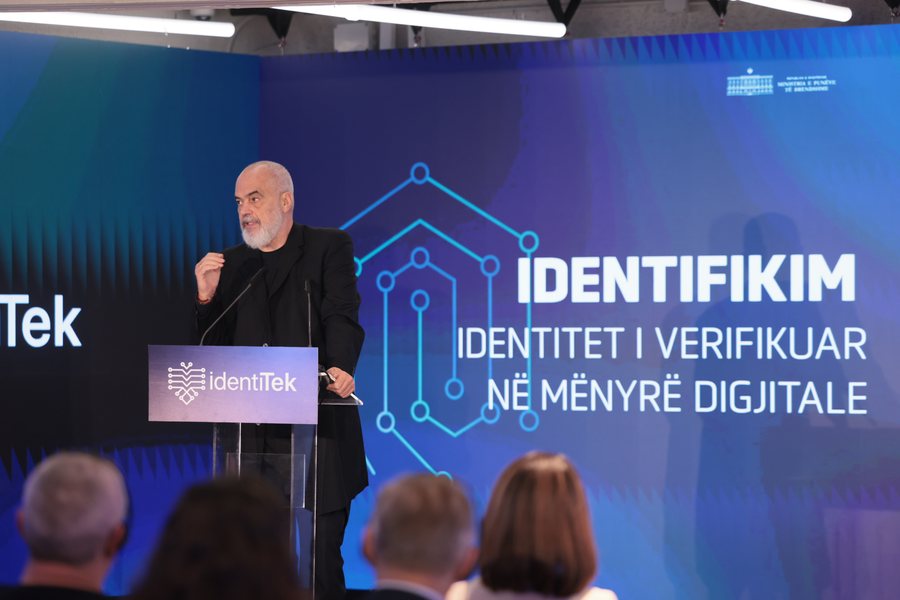 “Të gjithë shqiptarët me mjet identifikimi digjital”