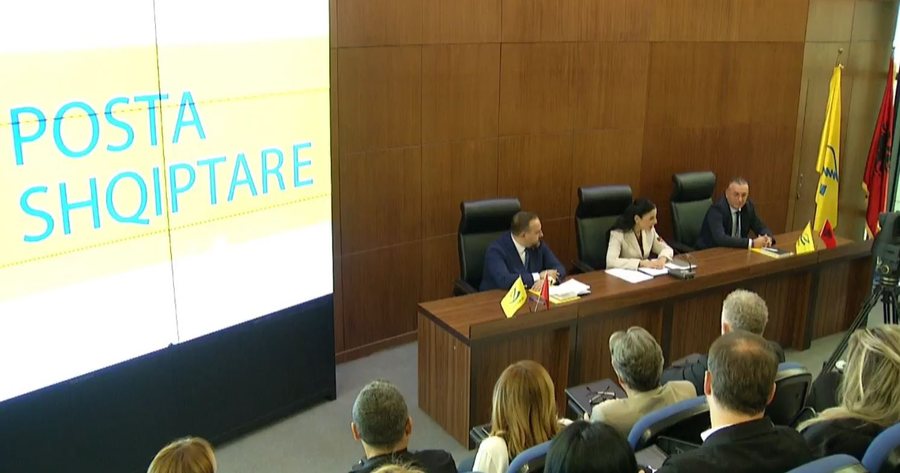 Zv/kryeministrja Belinda Balluku prezanton drejtorin e ri të “Posta