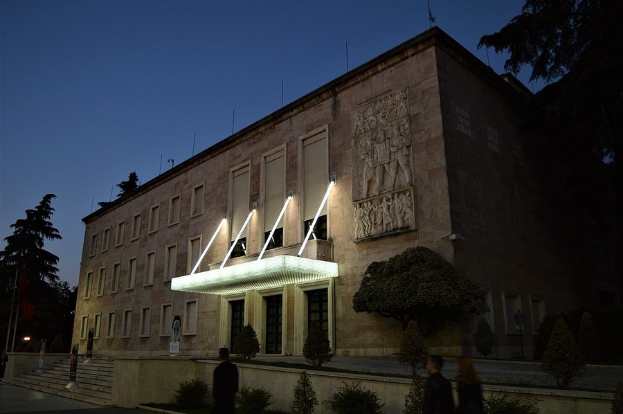 Qeveria miraton shpërblimet e fundvitit për pensionistët,