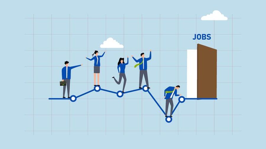 The labor market loses 11 thousand young people in one year/ Employment in