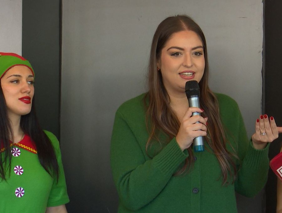 Support for female heads of households and families with assistance in the