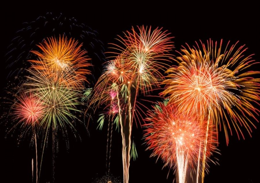 Festat, pa “shpërthimin” e një viti më parë/