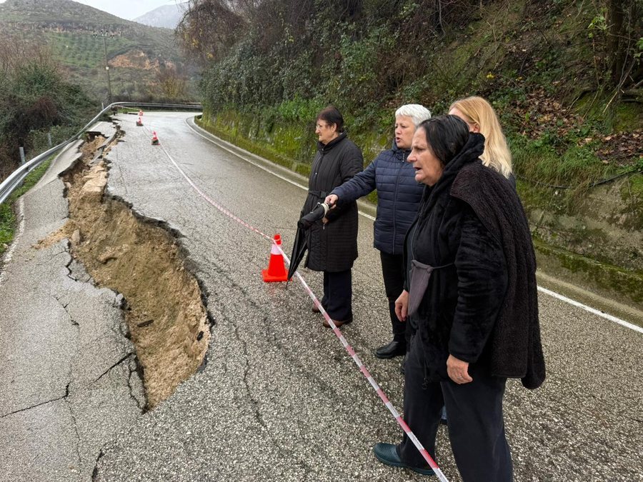 Reshje dhe rr&euml;shqitje t&euml; tok&euml;s n&euml; fshatrat e Vlor&euml;s,