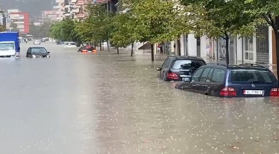 P&euml;rmbytjet, situat&euml; kritike n&euml; 6 qarqe - Emergjencat Civile: