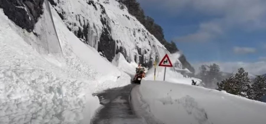 Njoftim i r&euml;nd&euml;sish&euml;m p&euml;r qarkullimin/ ARRSH: Aksi Qaf&euml;